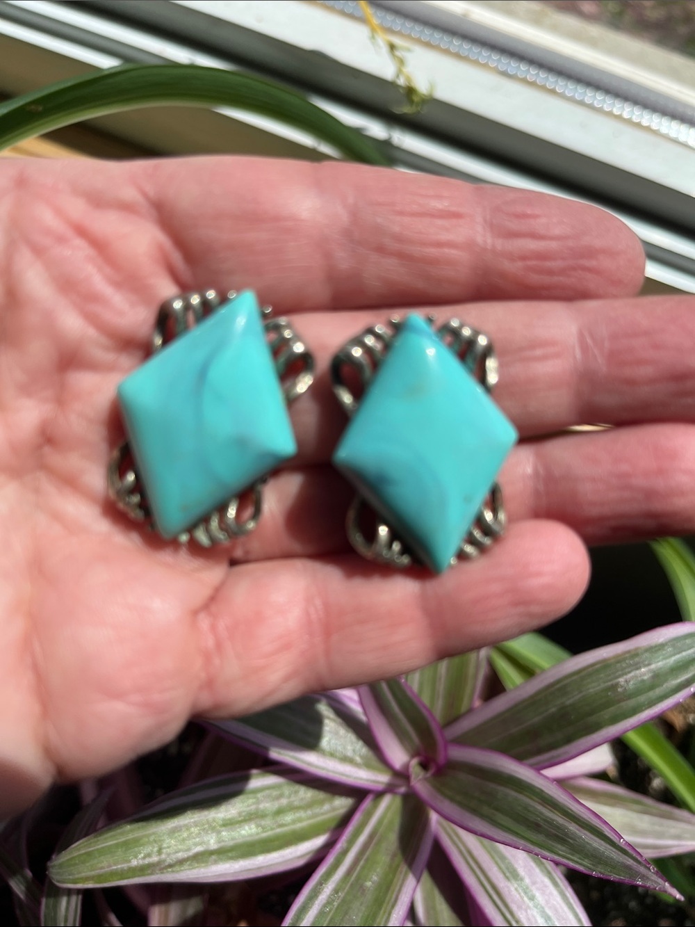 Vtg CORO Faux Turquoise In Silver Tone Setting Clip-On Earrings Signed MCM